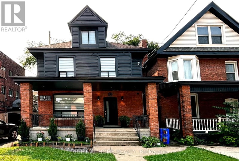 #Upper 11 Holton Avenue North, Hamilton (Gibson), Ontario, L8L6H3, Hamilton (Gibson), Ontario — photo 1 of 5