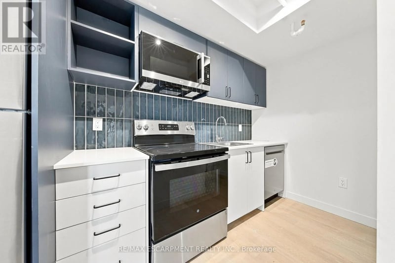 #224 325 James Street South, Hamilton (Corktown), Ontario, L8P3B7, Hamilton (Corktown), Ontario — photo 1 of 5