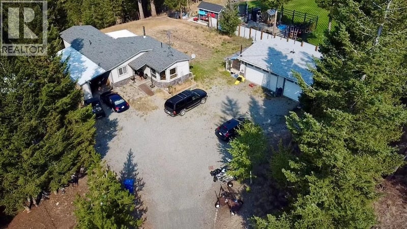 170 Ard Righ Road, Logan Lake, British Columbia, V0K1W0, Logan Lake, British Columbia — photo 1 of 5