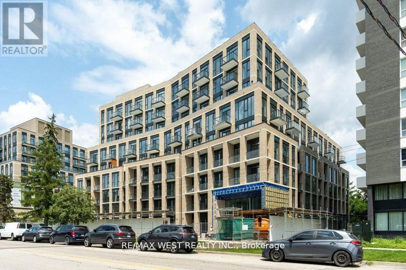 #307 293 The Kingsway, Toronto (Edenbridge-Humber Valley), Ontario, M9A0E8, Toronto (Edenbridge-Humber Valley), Ontario — photo 1 of 5