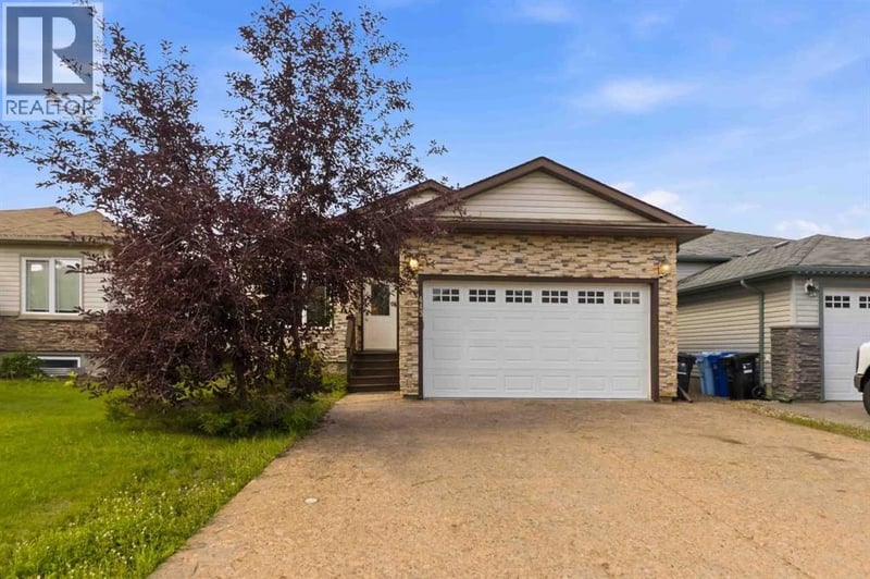 443 Pacific Crescent, Fort McMurray, Alberta, T9K0E4, Fort McMurray, Alberta — photo 1 of 5