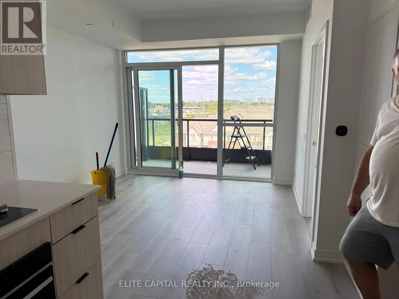 #521 20 Deans Drive, Toronto (Clairlea-Birchmount), Ontario, M1L0J7, Toronto (Clairlea-Birchmount), Ontario — photo 1 of 5