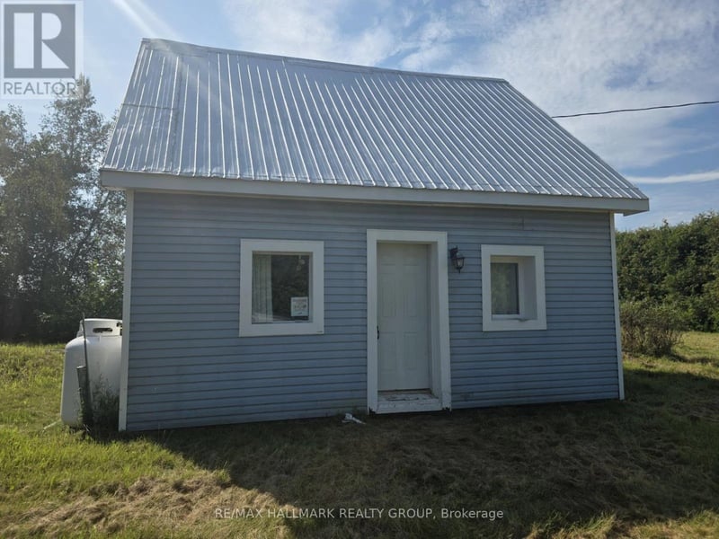 900 Con 9 Plantagenet Corners, Alfred and Plantagenet, Ontario, K0B1C0, Alfred and Plantagenet, Ontario — photo 1 of 5