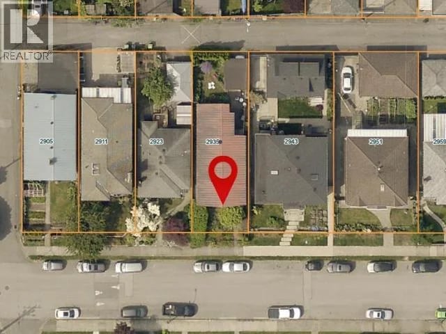 2935 ADANAC Street, Vancouver, British Columbia, V5K2N4, Vancouver, British Columbia — photo 1 of 5