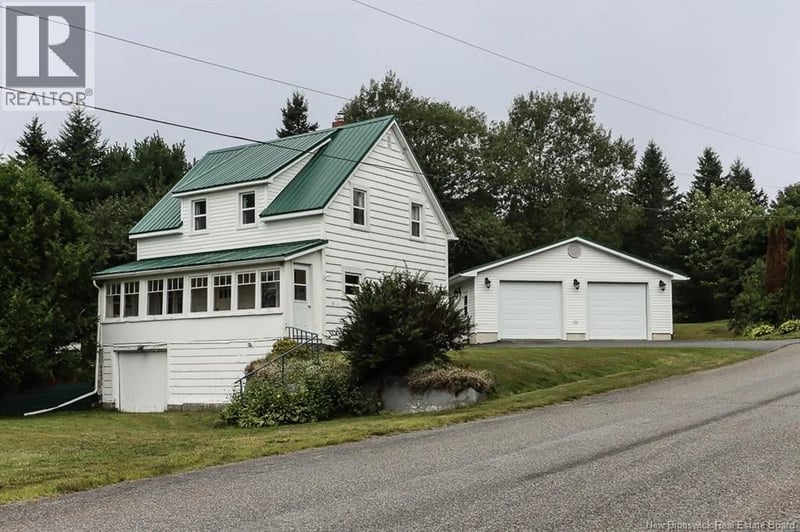 5 McGraw Road, Bains Corner, New Brunswick, E5R1R8, Bains Corner, New Brunswick — photo 1 of 5