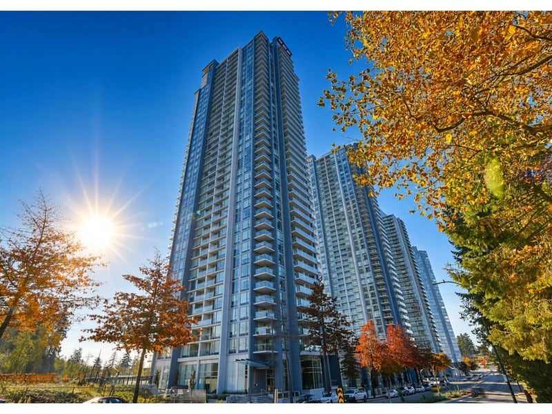 #707 13750 100 Avenue, Surrey, British Columbia, V3T0L3, Surrey, British Columbia — photo 1 of 5