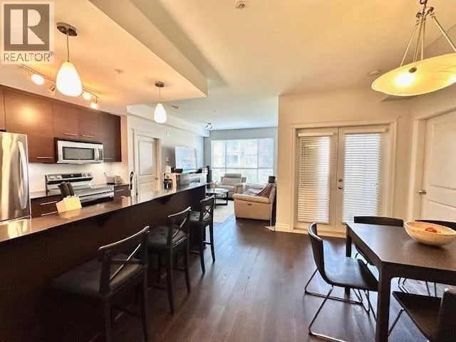 #301 2343 ATKINS Avenue, Port Coquitlam, British Columbia, V3C1Y7, Port Coquitlam, British Columbia — photo 1 of 5
