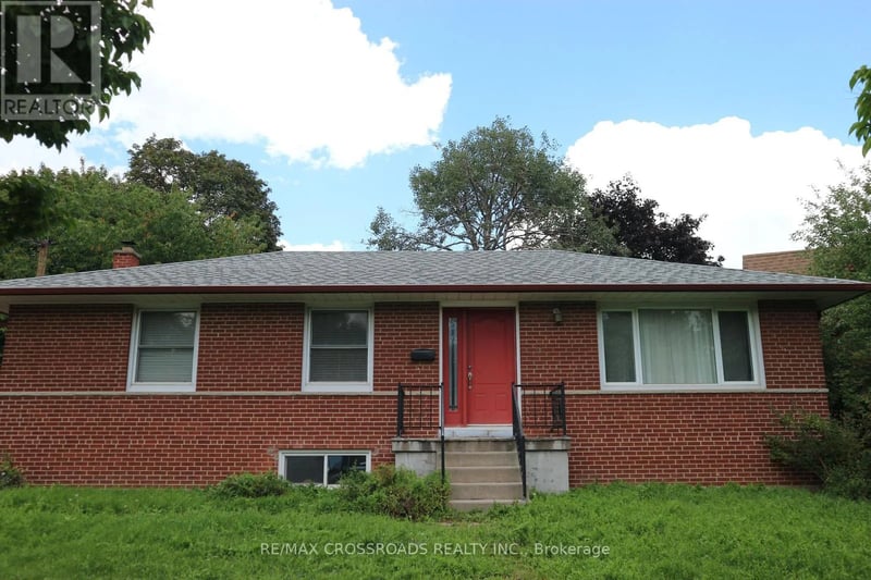 11 Cleta Drive, Toronto (Kennedy Park), Ontario, M1K3G5, Toronto (Kennedy Park), Ontario — photo 1 of 5