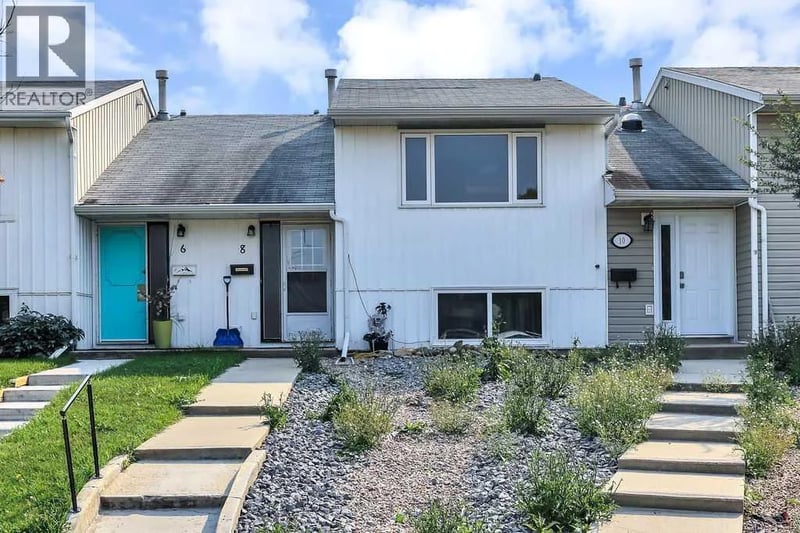 8 Whiteside Crescent, Red Deer, Alberta, T4N5Z1, Red Deer, Alberta — photo 1 of 5
