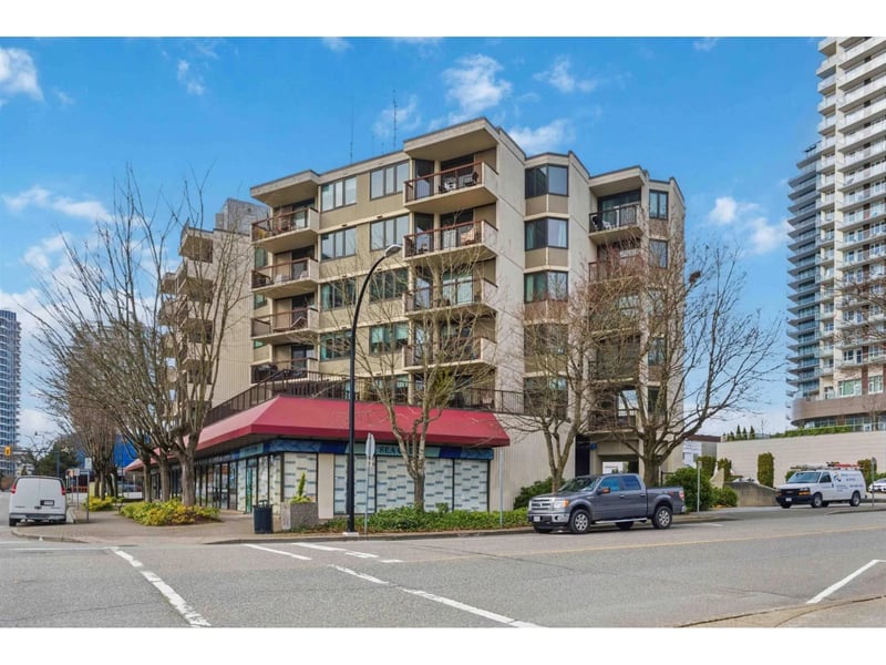 #305 1521 GEORGE Street, White Rock, British Columbia, V4B4A4, White Rock, British Columbia — photo 1 of 5