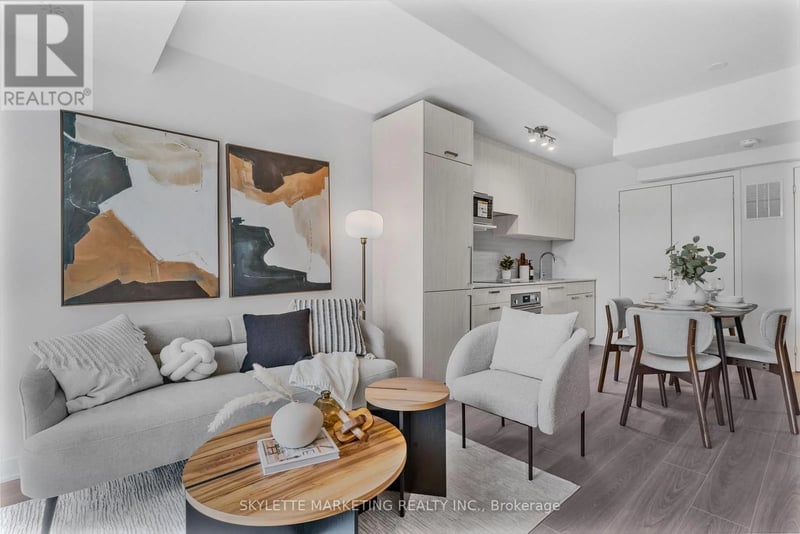 #13 75 Curlew Drive South, Toronto (Parkwoods-Donalda), Ontario, M3A0B1, Toronto (Parkwoods-Donalda), Ontario — photo 1 of 5