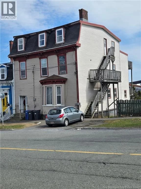 148 Broad Street, Saint John, New Brunswick, E2L1Y8, Saint John, New Brunswick — photo 1 of 5
