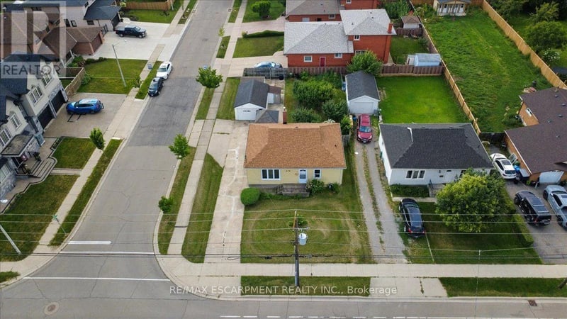 279 Millen Road, Hamilton (Stoney Creek), Ontario, L8E2H1, Hamilton (Stoney Creek), Ontario — photo 1 of 5