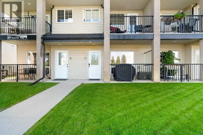 89 Sunrise Way Southwest, Medicine Hat, Alberta, T1B4X9, Medicine Hat, Alberta — photo 1 of 5