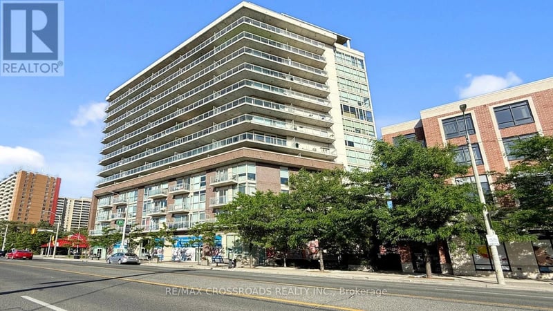 #810 5101 Dundas Street West, Toronto (Islington-City Centre West), Ontario, M9A1C1, Toronto (Islington-City Centre West), Ontario — photo 1 of 5