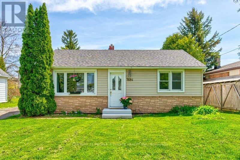 7684 Badger Road, Niagara Falls (West Wood), Ontario, L2H1H9, Niagara Falls (West Wood), Ontario — photo 1 of 5