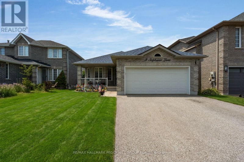 9 Stephanie Lane, Barrie (Painswick South), Ontario, L4N0V2, Barrie (Painswick South), Ontario — photo 1 of 5