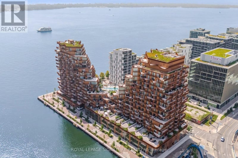 #411 155 Merchant's Wharf Street West, Toronto (Waterfront Communities), Ontario, M5A0Y4, Toronto (Waterfront Communities), Ontario — photo 1 of 5