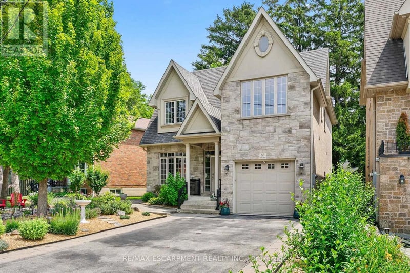 85 PARK Street West, Mississauga (Port Credit), Ontario, L5H1L2, Mississauga (Port Credit), Ontario — photo 1 of 5