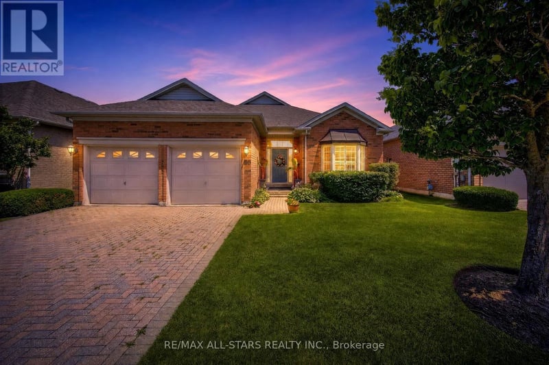 #141 86 Legendary Trail, Whitchurch-Stouffville (Ballantrae), Ontario, L4A1N6, Whitchurch-Stouffville (Ballantrae), Ontario — photo 1 of 5