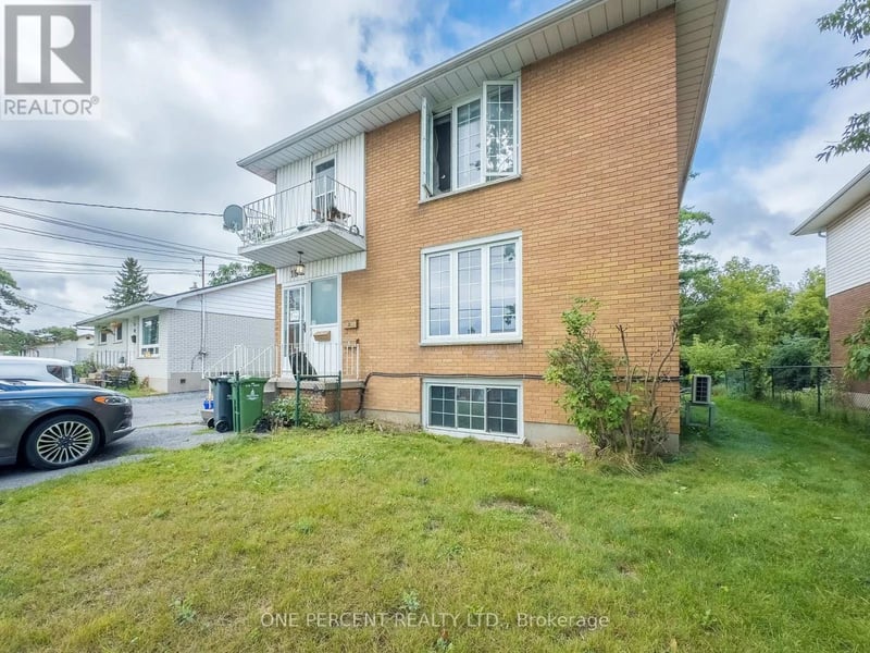 16 DALY Street, Kingston (Rideau), Ontario, K7K4Y9, Kingston (Rideau), Ontario — photo 1 of 5