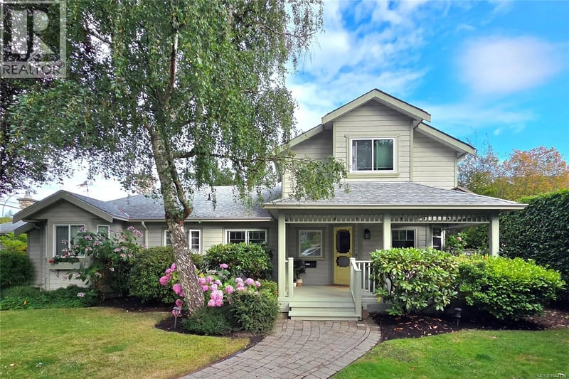 3935 SCOLTON Road, Saanich, British Columbia, V8N4E1, Saanich, British Columbia — photo 1 of 5