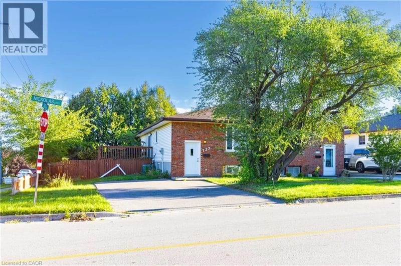 137 NICKOLAS Crescent, Cambridge, Ontario, N3C3L7, Cambridge, Ontario — photo 1 of 5