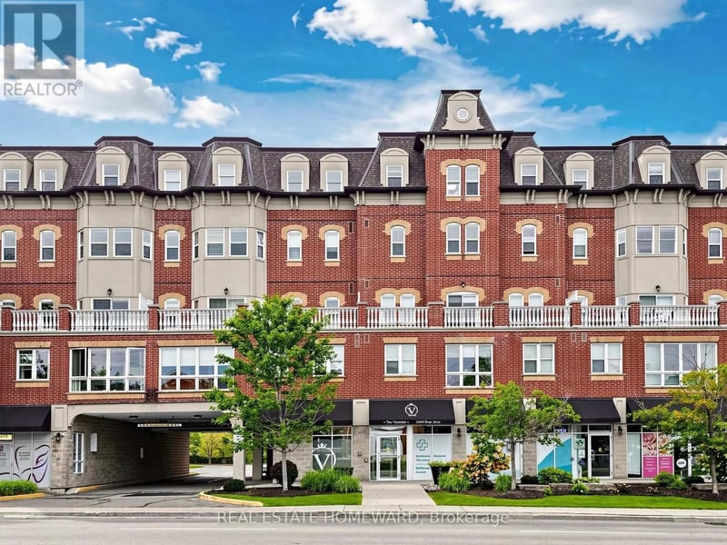 #309 15450 Yonge Street, Aurora (Aurora Heights), Ontario, L4G0K1, Aurora (Aurora Heights), Ontario — photo 1 of 5