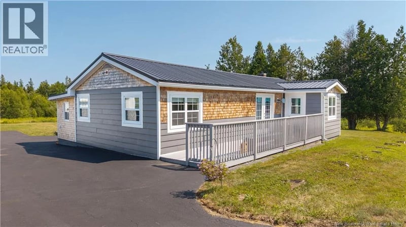 114 Canal Road, Canal, New Brunswick, E5C1K1, Canal, New Brunswick — photo 1 of 5