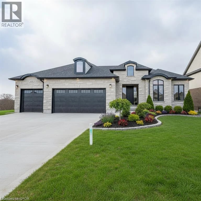 2088 NITHVIEW Court, Nithburg, Ontario, N0B2T0, Nithburg, Ontario — photo 1 of 5