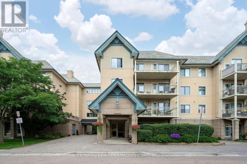 #307 511 Gainsborough Road, London North (North P), Ontario, N6G4Z5, London North (North P), Ontario — photo 1 of 5