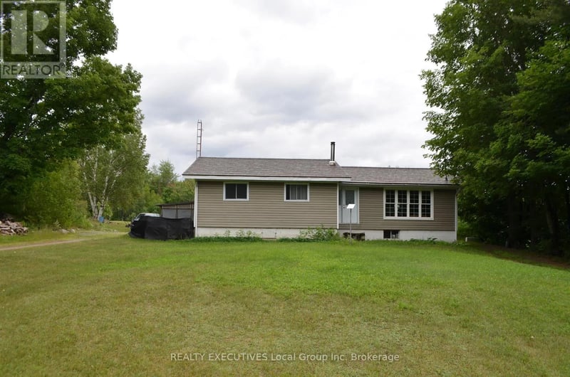 1405 Pioneer Road, Chisholm, Ontario, P0H1Z0, Chisholm, Ontario — photo 1 of 5