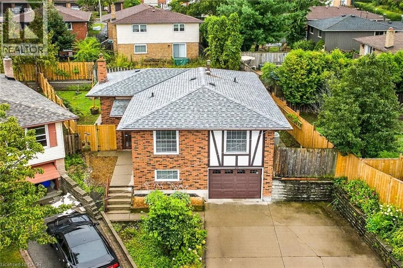 10 KRAFTY Court, Hamilton, Ontario, L9C6R7, Hamilton, Ontario — photo 1 of 5