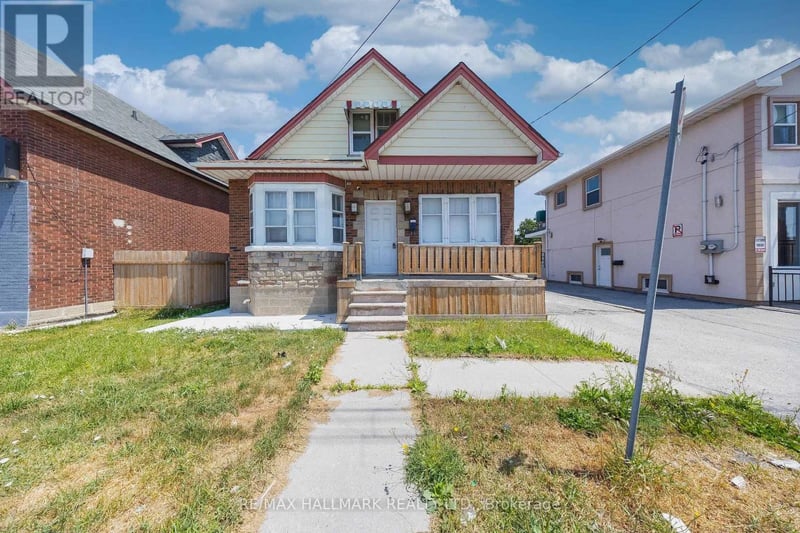 559 Ritson Road South, Oshawa (Central), Ontario, L1H5K6, Oshawa (Central), Ontario — photo 1 of 5