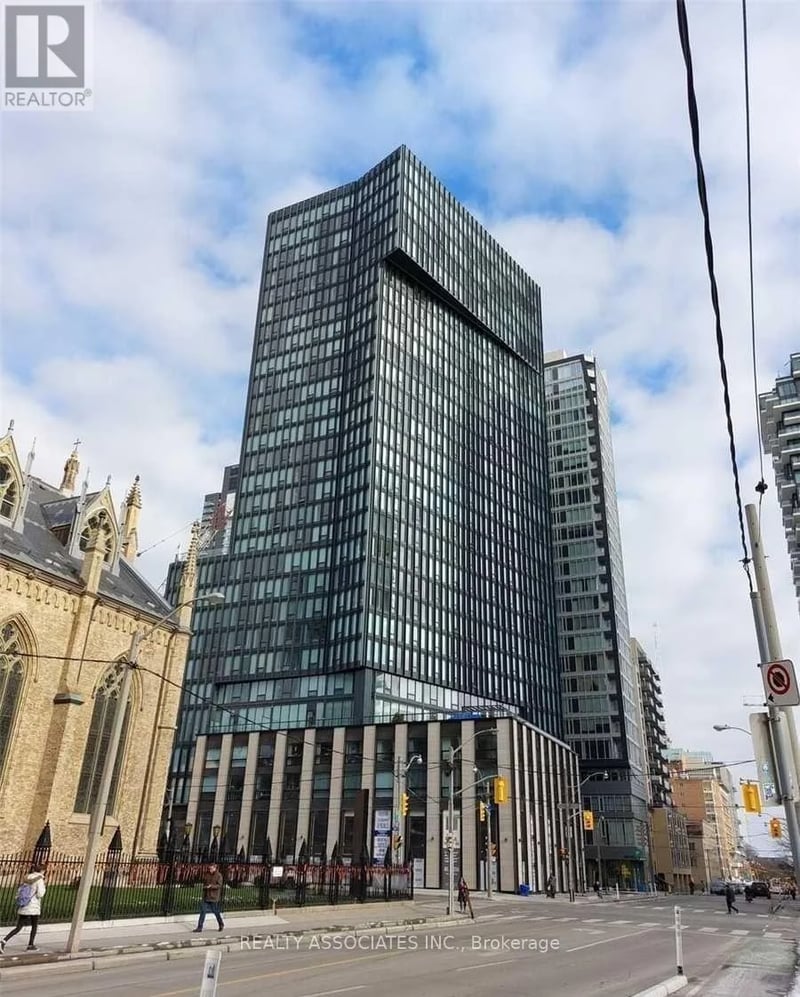 #3006 60 Shuter Street, Toronto (Church-Yonge Corridor), Ontario, M5B0B7, Toronto (Church-Yonge Corridor), Ontario — photo 1 of 5