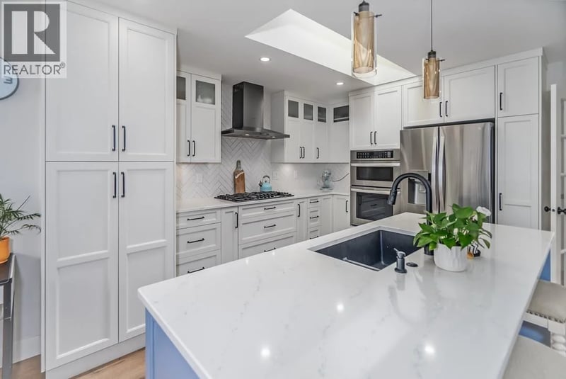 22987 123B Avenue, Maple Ridge, British Columbia, V2X0C4, Maple Ridge, British Columbia — photo 1 of 5