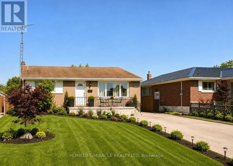 7150 Douglas Crescent, Niagara Falls (Arad/Fallsview), Ontario, L2G3C4, Niagara Falls (Arad/Fallsview), Ontario — photo 1 of 5