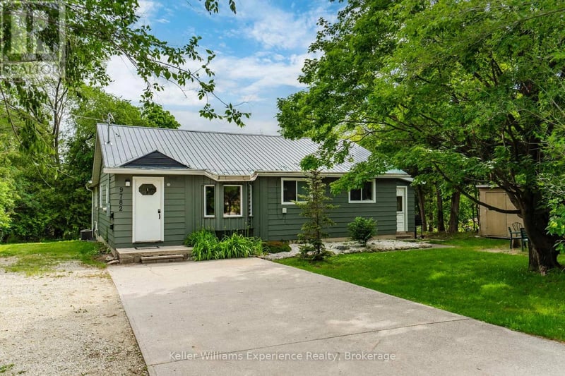 9782 Beachwood Drive, Collingwood, Ontario, L9Y5P8, Collingwood, Ontario — photo 1 of 5