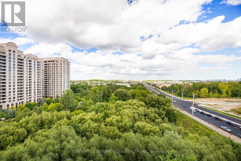 #911 9225 Jane Street, Vaughan (Maple), Ontario, L6A0J7, Vaughan (Maple), Ontario — photo 1 of 5