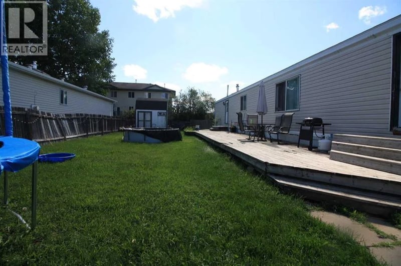 9 Deerridge Drive, High Level, Alberta, T0H1Z0, High Level, Alberta — photo 1 of 5