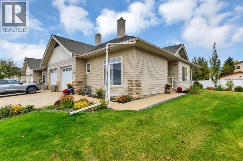 939 Ramage Crescent, Red Deer, Alberta, T4P3Z9, Red Deer, Alberta — photo 1 of 5