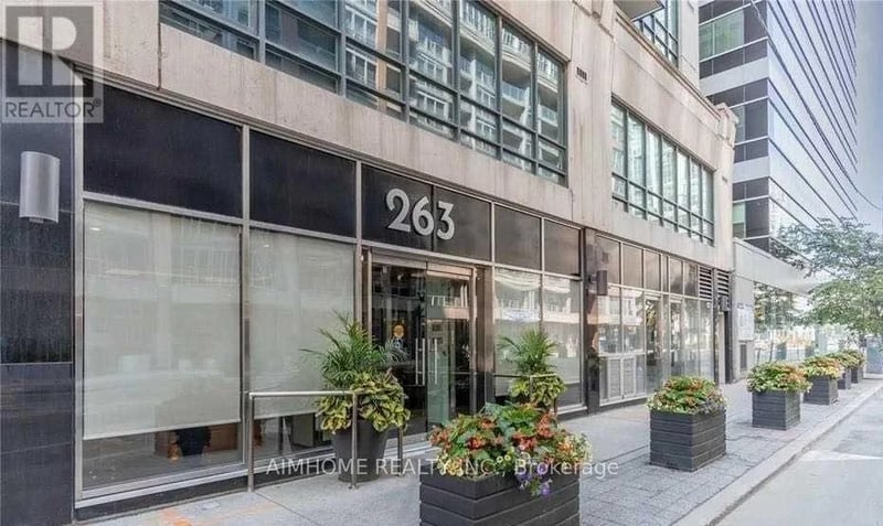 #1206 263 Wellington Street West, Toronto (Waterfront Communities), Ontario, M5V3E6, Toronto (Waterfront Communities), Ontario — photo 1 of 5