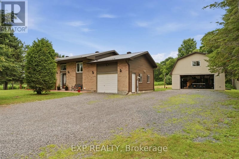 1445 DU LAC Road, Clarence-Rockland, Ontario, K0A3N0, Clarence-Rockland, Ontario — photo 1 of 5