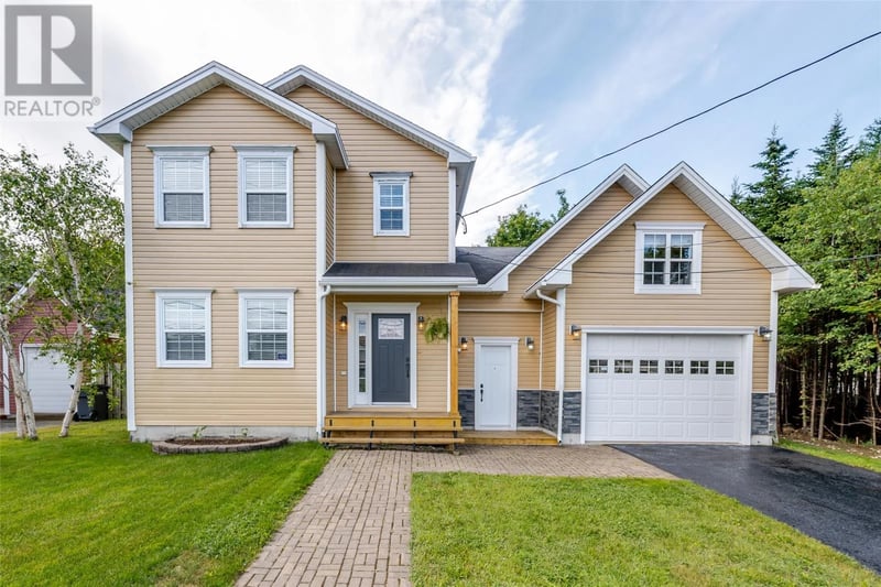 1833 Topsail Road, Paradise, Newfoundland & Labrador, A1L1Y8, Paradise, Newfoundland & Labrador — photo 1 of 5