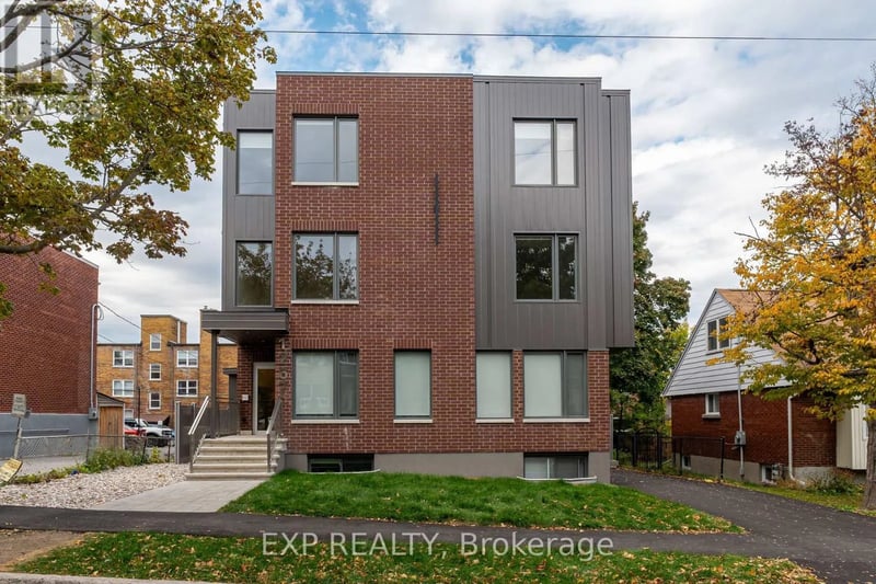 #2 1267 Summerville Avenue, Ottawa, Ontario, K1Z8G6, Ottawa, Ontario — photo 1 of 5