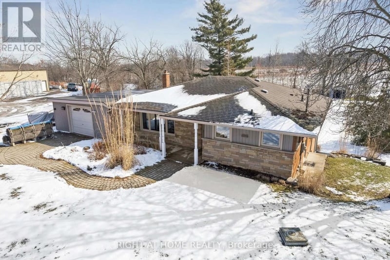 4451 Thirty Road, Lincoln (Beamsville), Ontario, L3J1P3, Lincoln (Beamsville), Ontario — photo 1 of 5