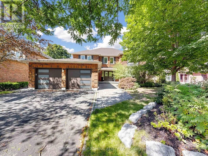 48 Petch Crescent, Aurora (Aurora Highlands), Ontario, L4G5N9, Aurora (Aurora Highlands), Ontario — photo 1 of 5