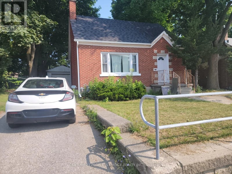 52 Columbia Street West, Waterloo, Ontario, N2L3K5, Waterloo, Ontario — photo 1 of 5