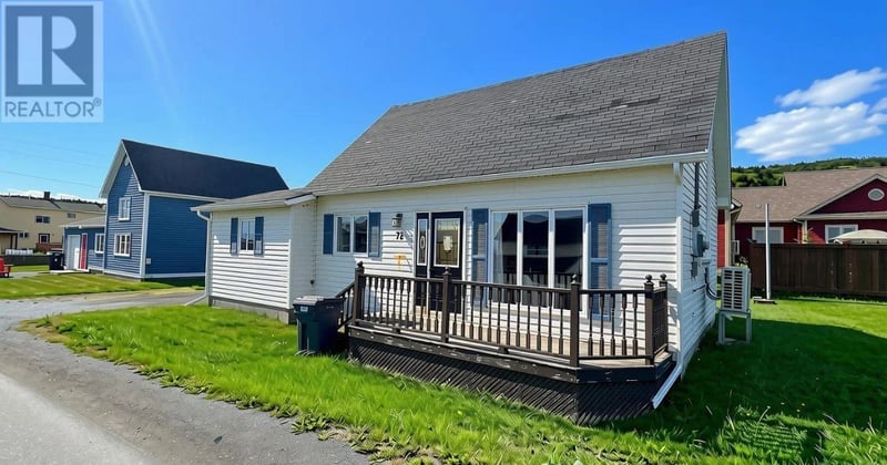 72 Main Street, Crow Head, Newfoundland & Labrador, A0G4M0, Crow Head, Newfoundland & Labrador — photo 1 of 5