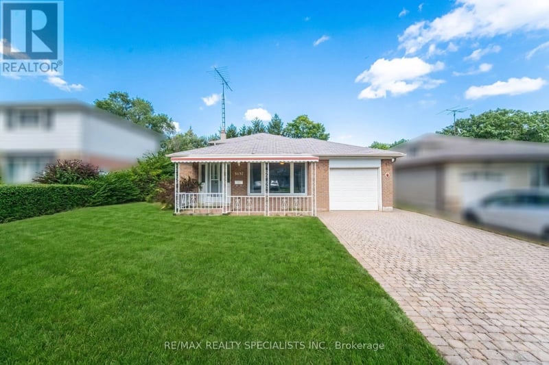 3637 Chiplow Road, Mississauga (Applewood), Ontario, L4X2R1, Mississauga (Applewood), Ontario — photo 1 of 5